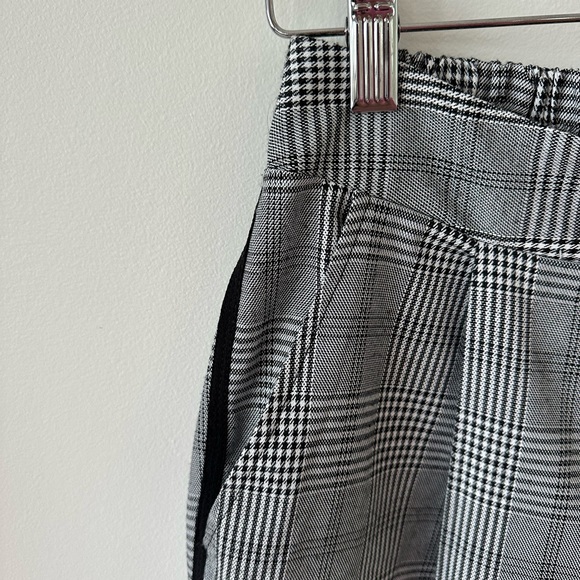 Ladies Plaid/houndstooth Cropped Pants Size Medium - Picture 5 of 8